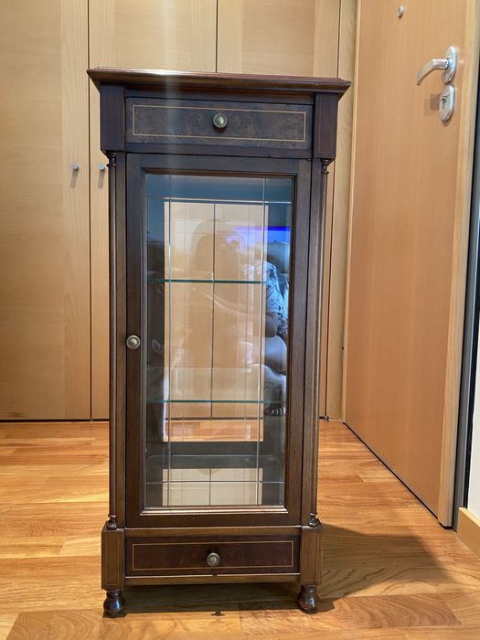 Movel vitrine 3 prateleiras|2 gavetas