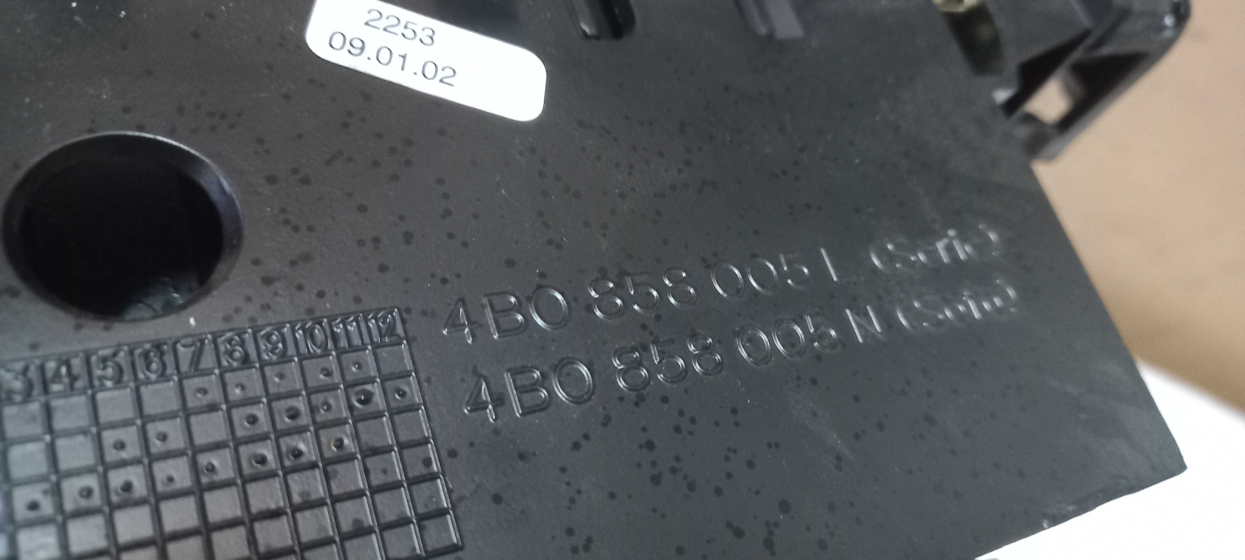 Kosz radia 2 DIN panel popielniczka Audi A6 C5 FL kpl