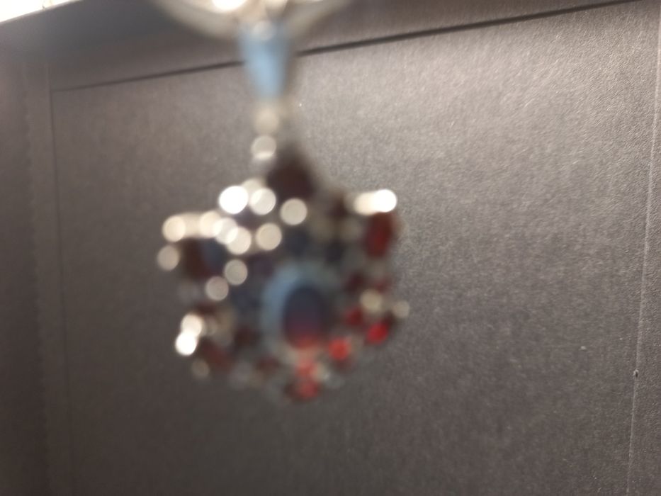 Підвіска срібло з гранатом