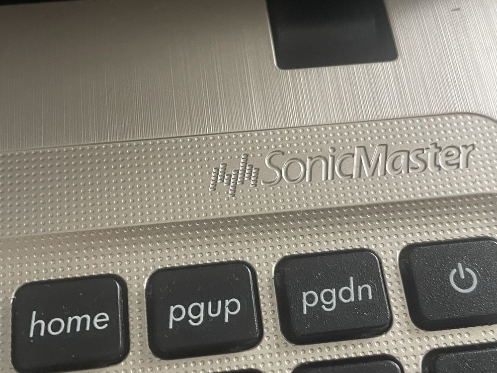 Laptop do użytkowania