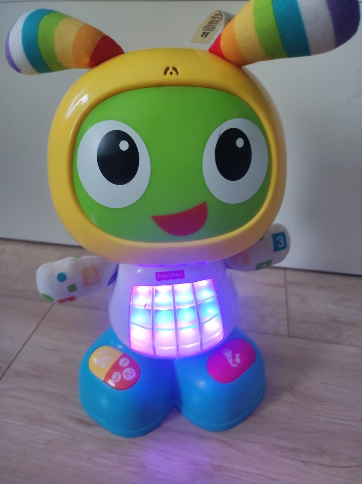 FISCHER Price -Robot BeBo