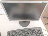 PC + teclado + ecrã