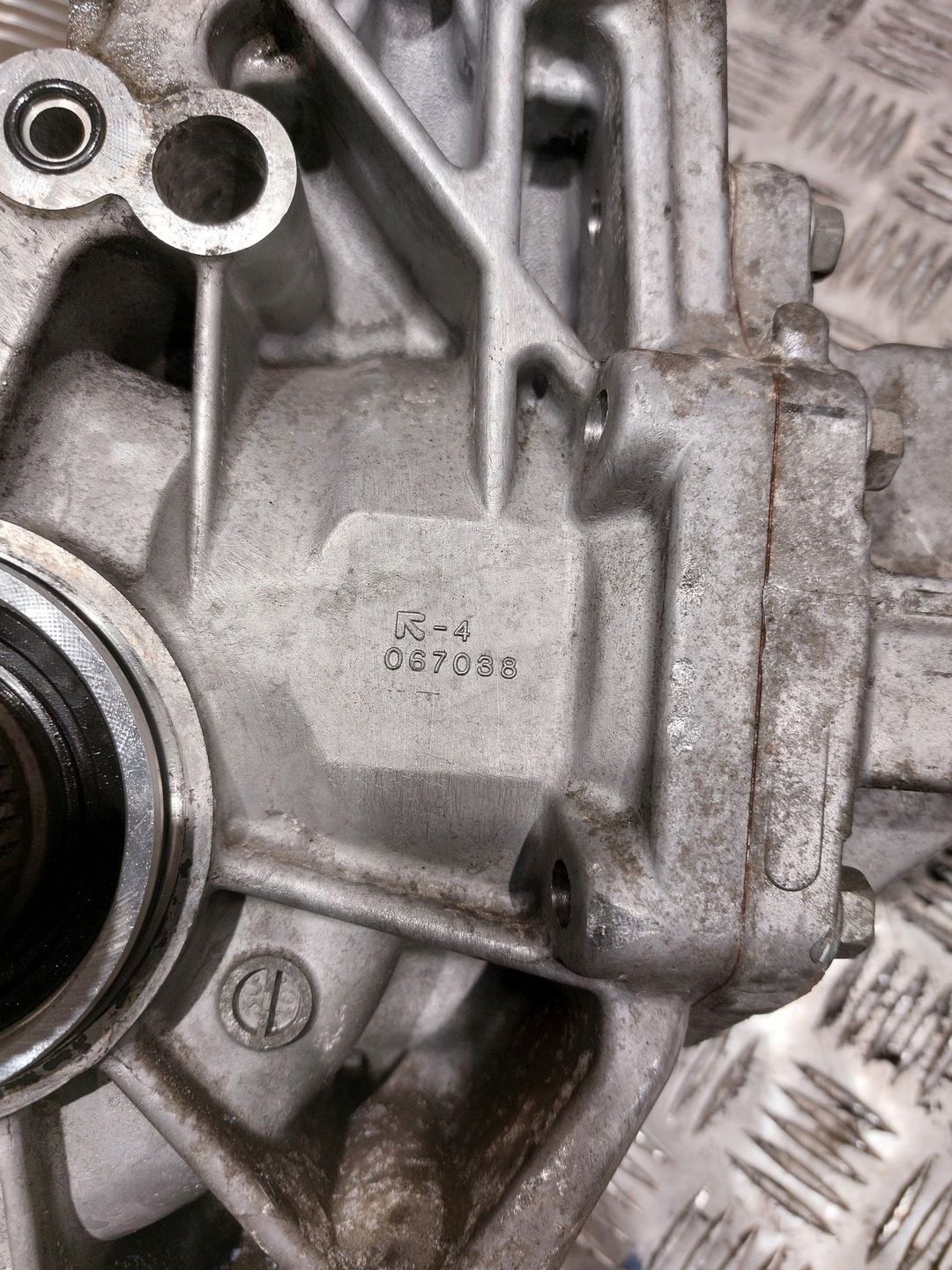 Reduktor Dyfer Peugeot 4008 1.8HDI 067038