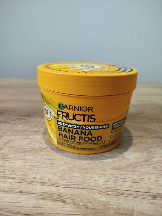 Garnier Fructis Hair Food Banana odżywcza maska do włosów suchych