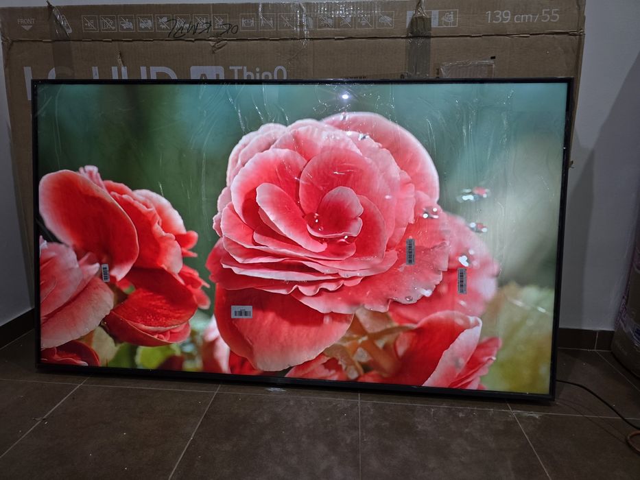 Telewizor marki LG 55 cali smart,wifi, YouTube, Netflix,NOWY ZAPAKOWAN