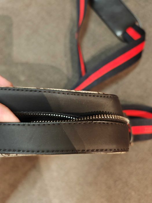 Torebka męska reporterka Gucci 16x21x6 bardzo ładnie wykonana!