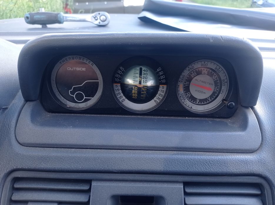Кренометр на Mitsubishi Pajero