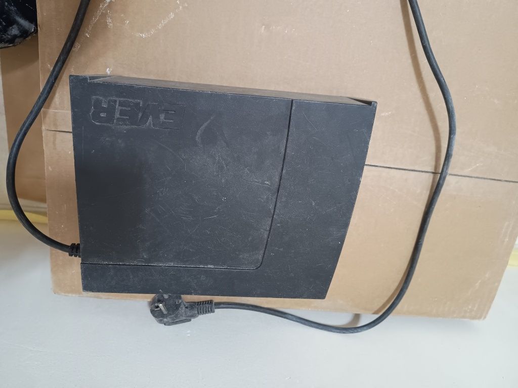 UPS EVER Power Systems DUO II 300W