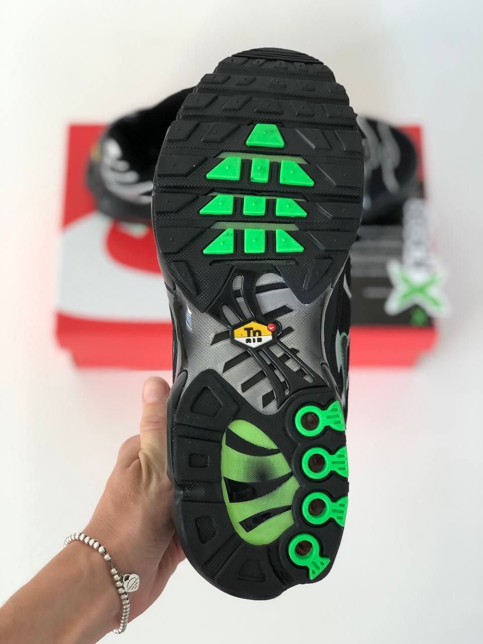 Мужские кроссовки Nike Air Max Tn Black\Grey. Размеры 40-45