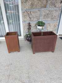 Vendo floreiras/vaseiras em aço corten mesmo sem enganos.