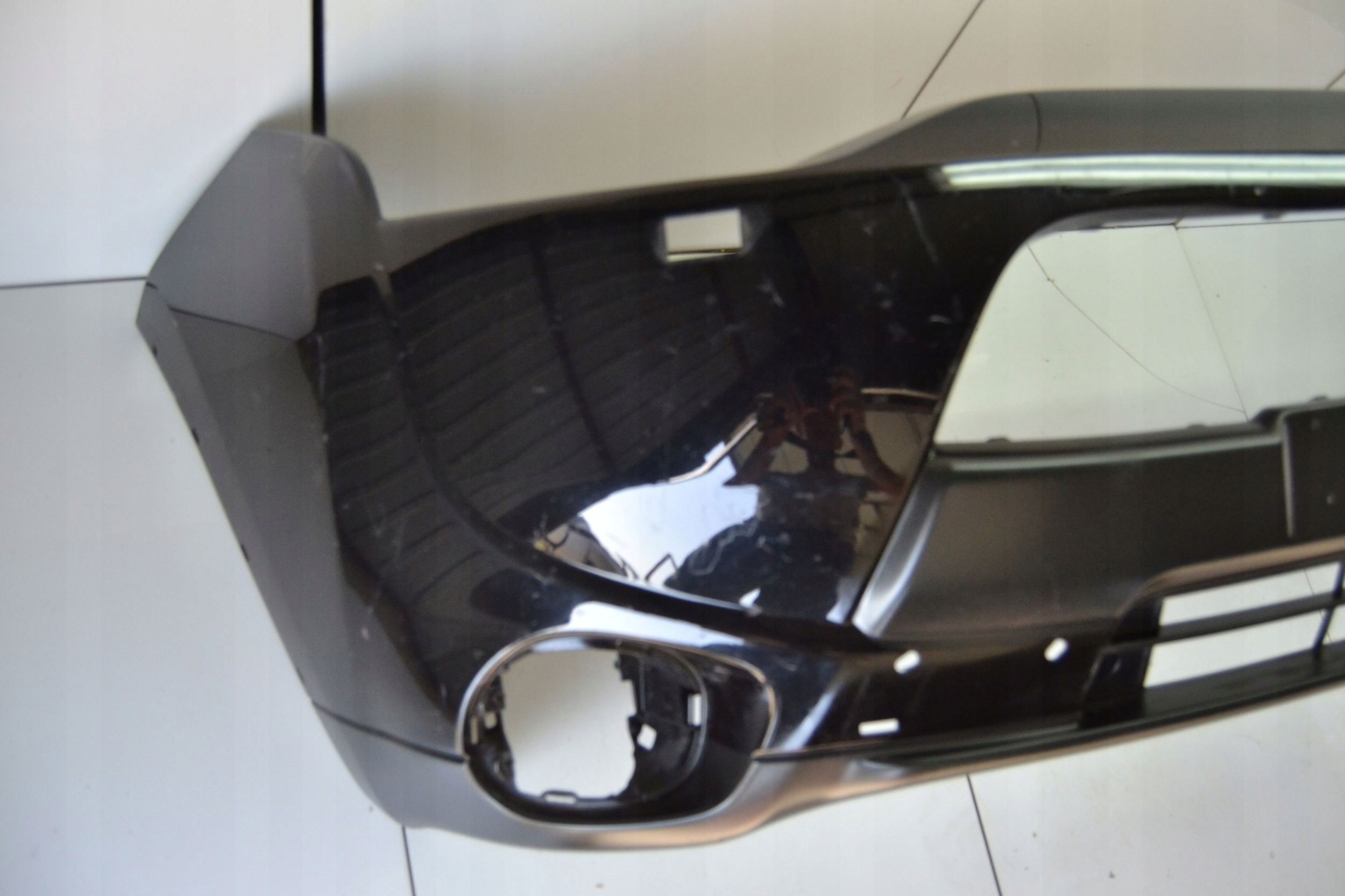Mitsubishi outlander 2012 zderzak przedni