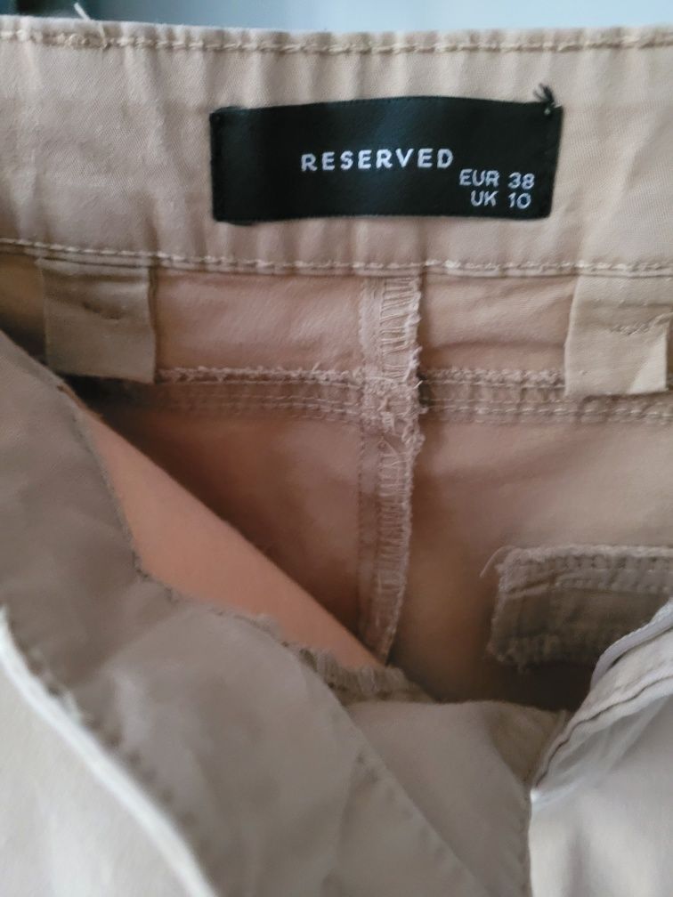 Spodnie chinosy bawełniane Reserved r.38
