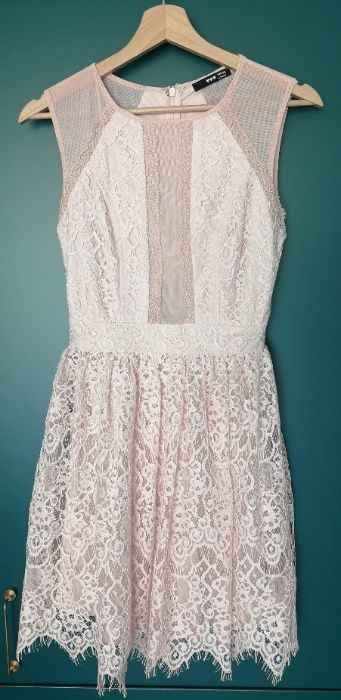 Sukienka koktajlowa TFNC Petite - Kacia mini peach