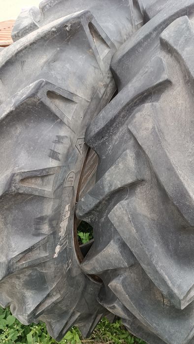 Opona do ciągnika rolniczego  13.6/12r 36