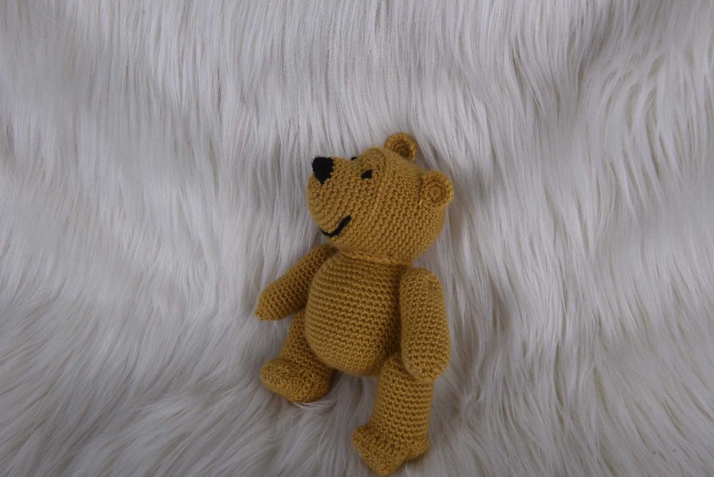 Kubuś Puchatek Miś na szydełku zabawka dla dziecka