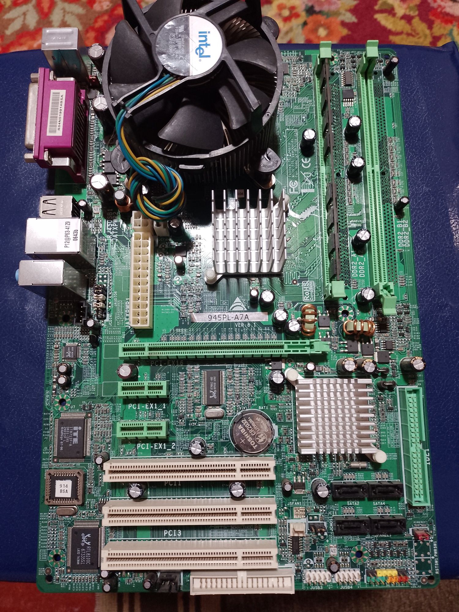 Biostar 945PL-A7A сокет 775 DDR2+процессор на 3.0ггц-оперативка 2-gb