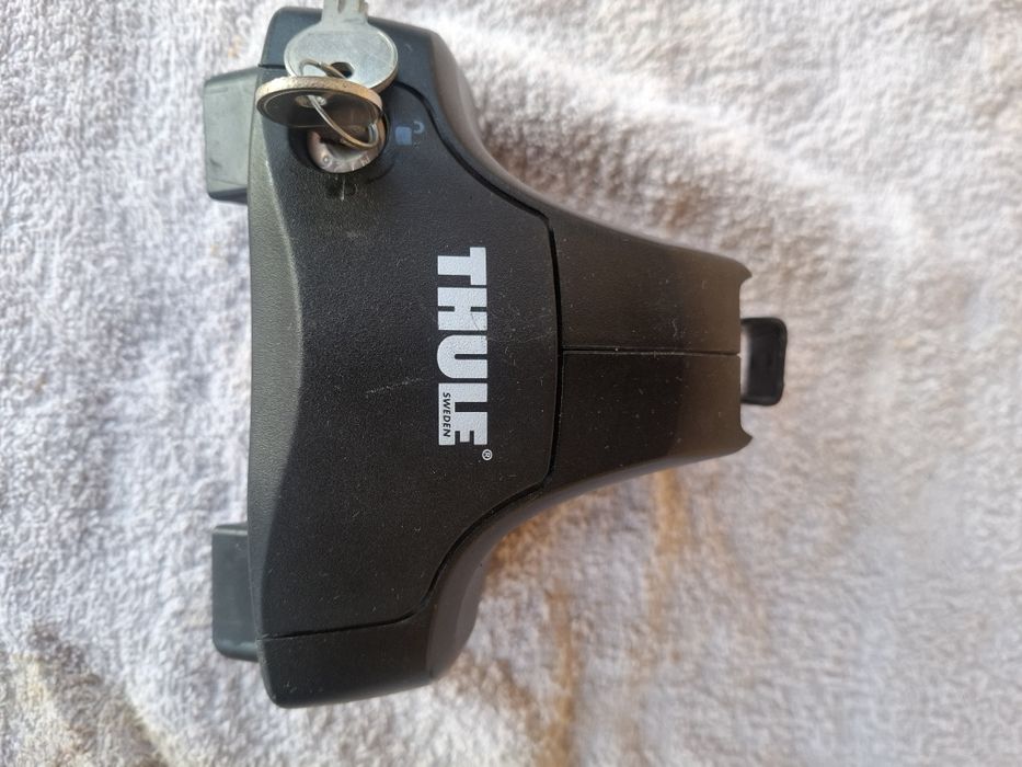 Relingi dachowe Thule Rapid system 754 wraz z kit 1594 skoda octavia