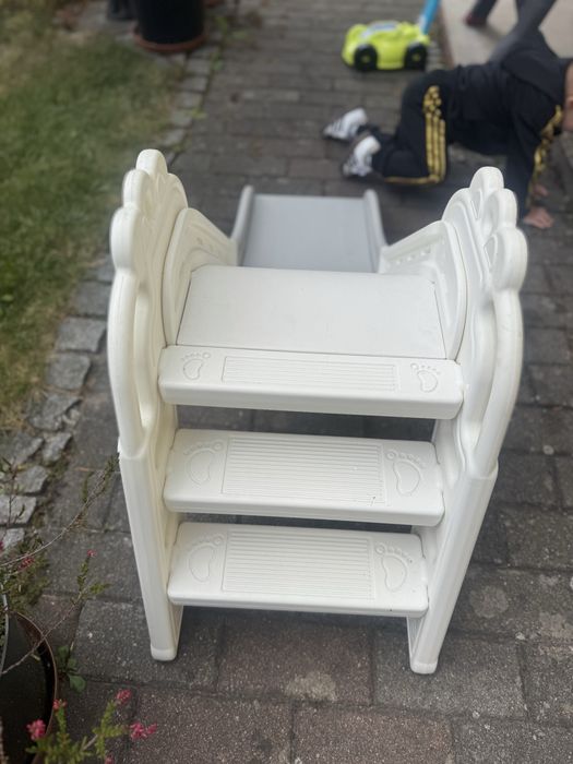 Zjezdzalnia dla maluchow skladana do domu / na ogrod