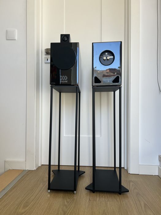 Morel Octave Signature – Piano Black + Suportes