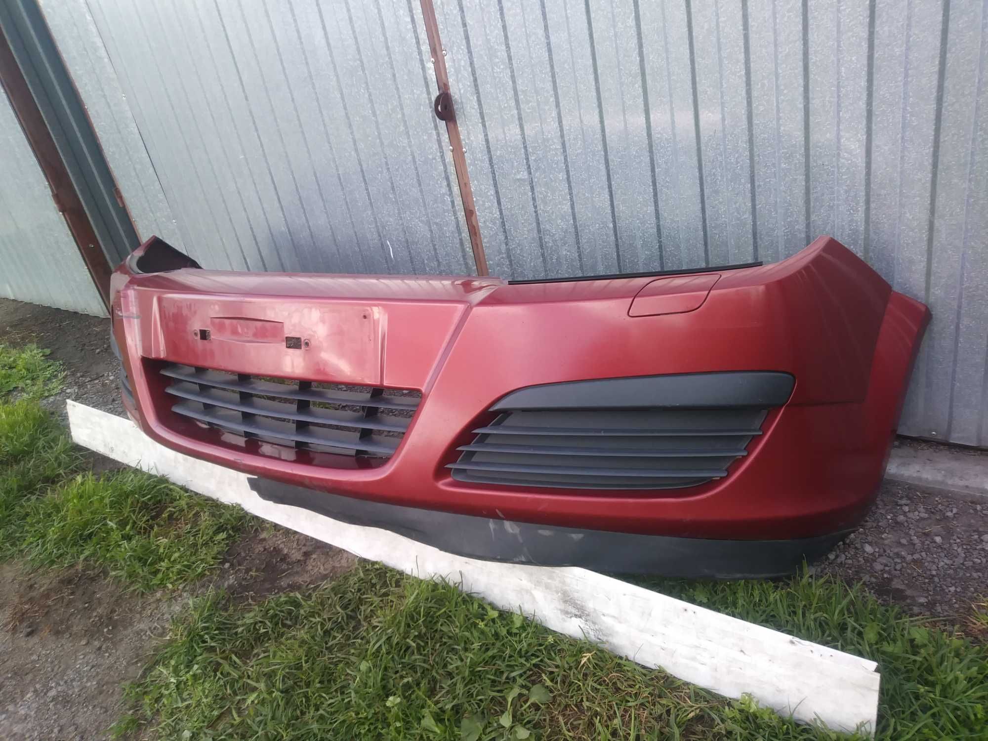 Opel Astra H Zderzak Przód przedni bordowy