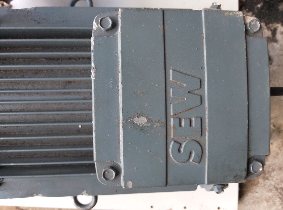 Motoreduktor Przekładnia SEW 4kW 23 obtoty