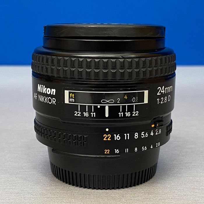 Nikon AF Nikkor 24mm f/2.8 D