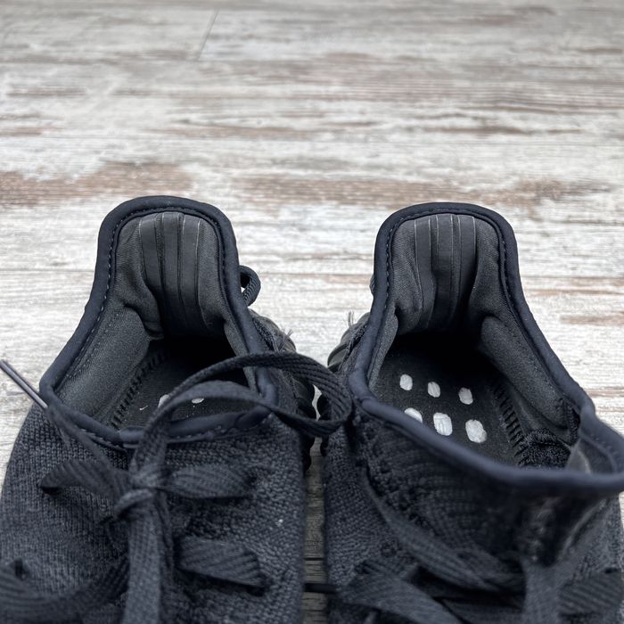 Кросівки Adidas Yeezy Boost 350 V2 Onyx HQ4540 розмір 43 оригінал