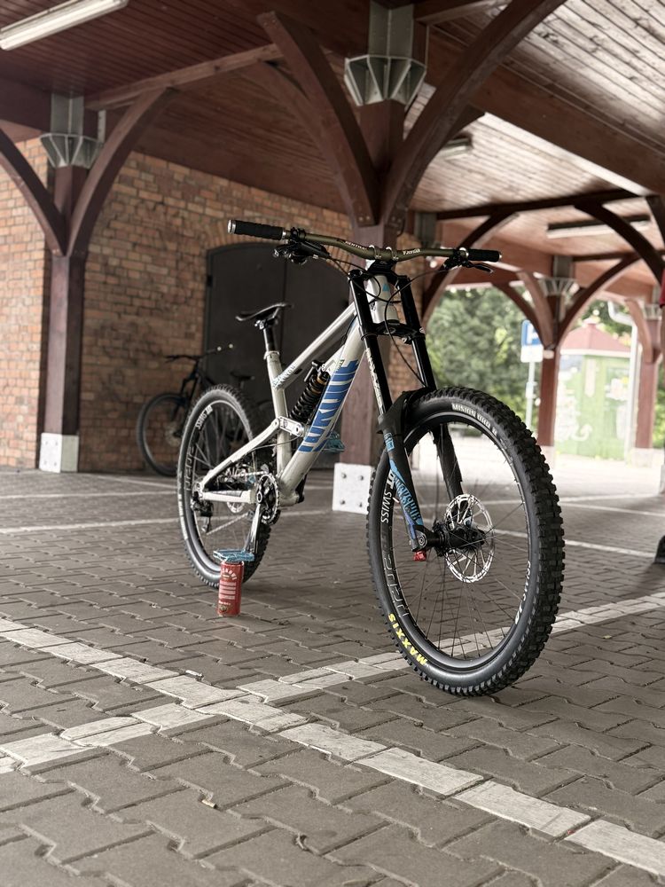 Canyon torque dhx 2016