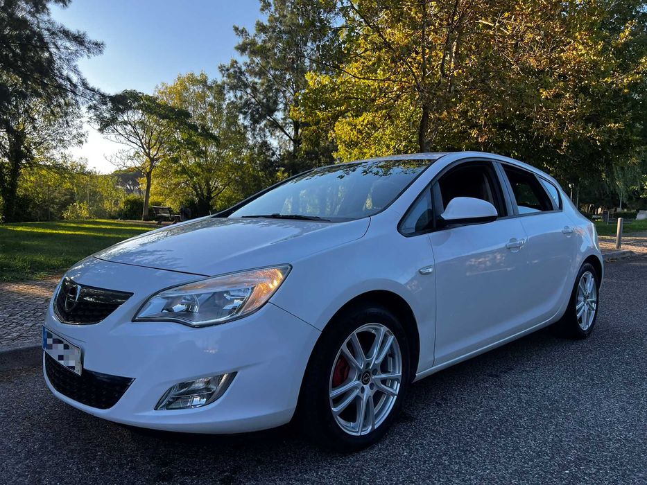 Opel Astra 1.3 Cdti EcoFlex (1 Dono) - Excelente Estado Geral