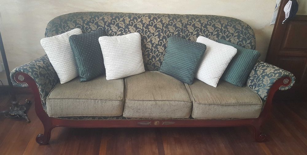 Zestaw mebli antycznych (kanapa + 2 fotele) - stan bardzo dobry