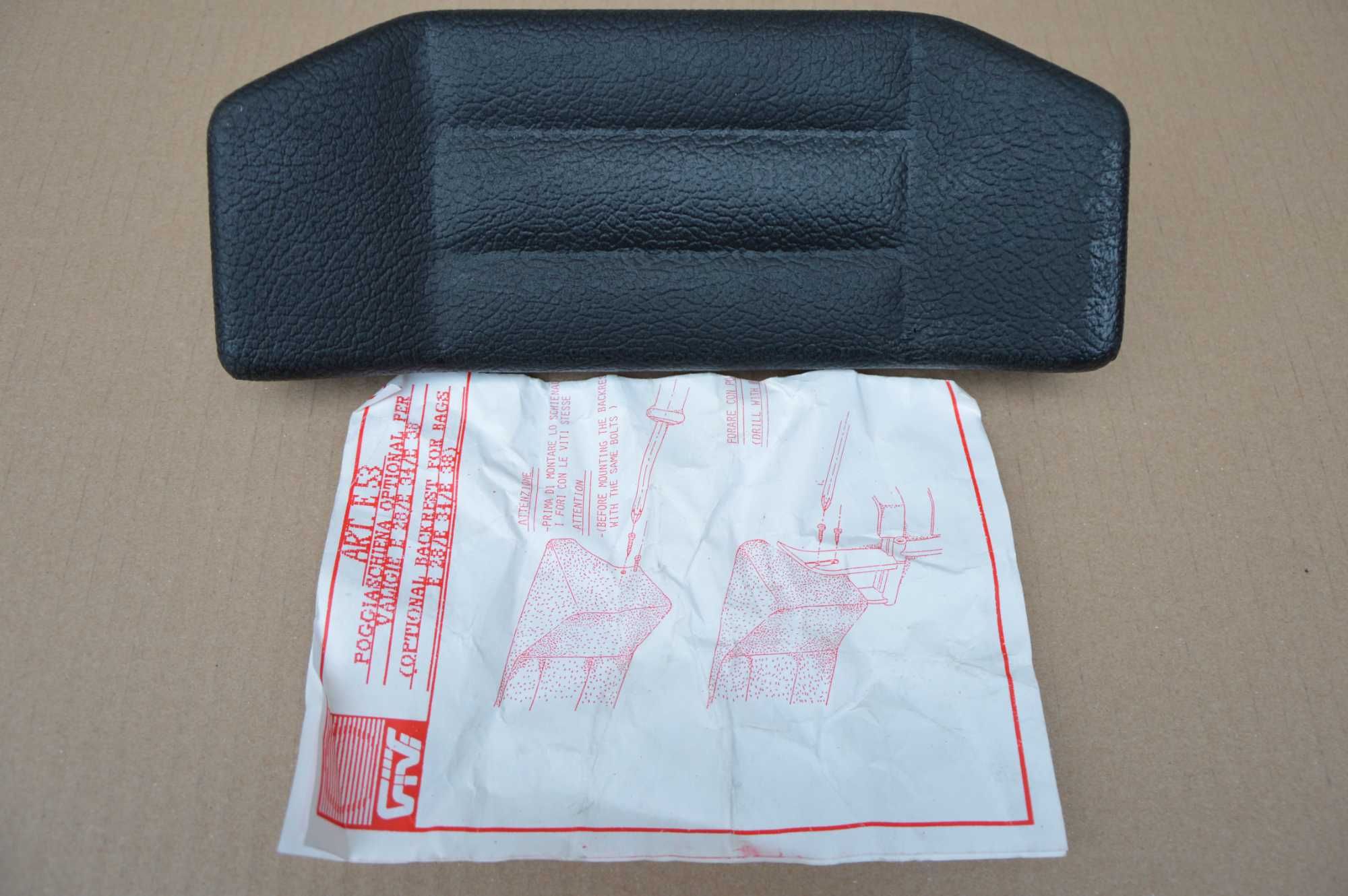 Givi e28/e34/e38 OPARCIE oryginalne NOWE