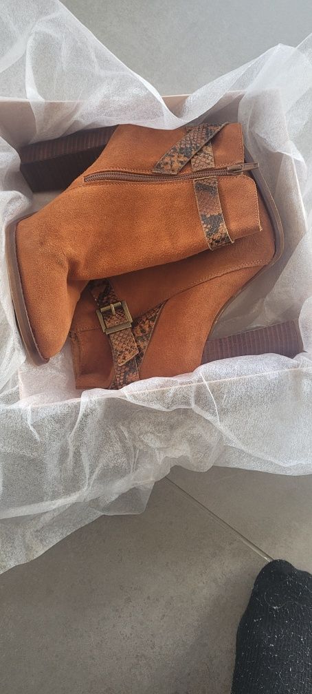 Ceglane skora naturalna botki buty wiosenne na słupki 39 office london