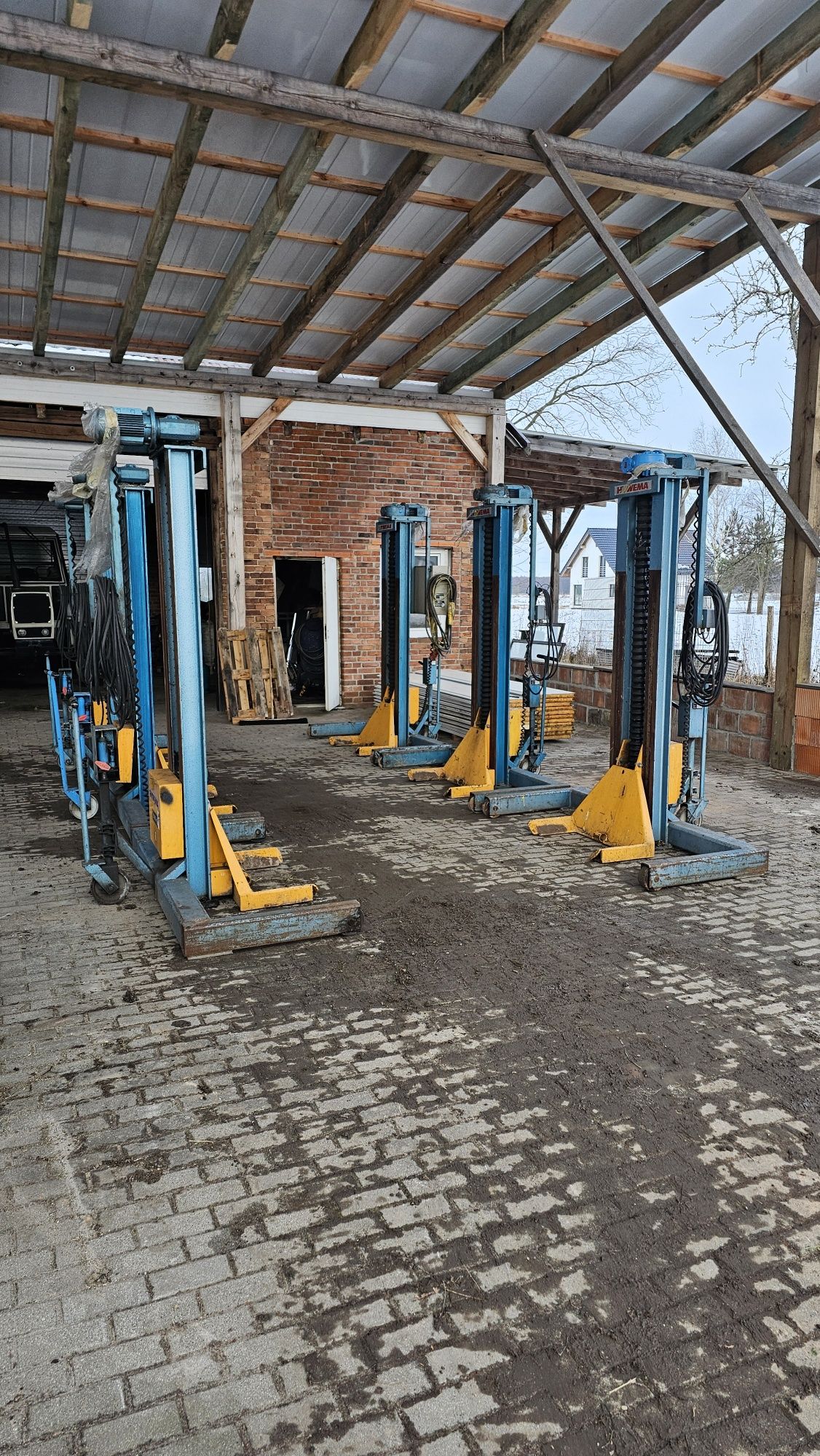 Podnośnik Podnośnik kolumnowy Hywema TIR 30T ciezarowy