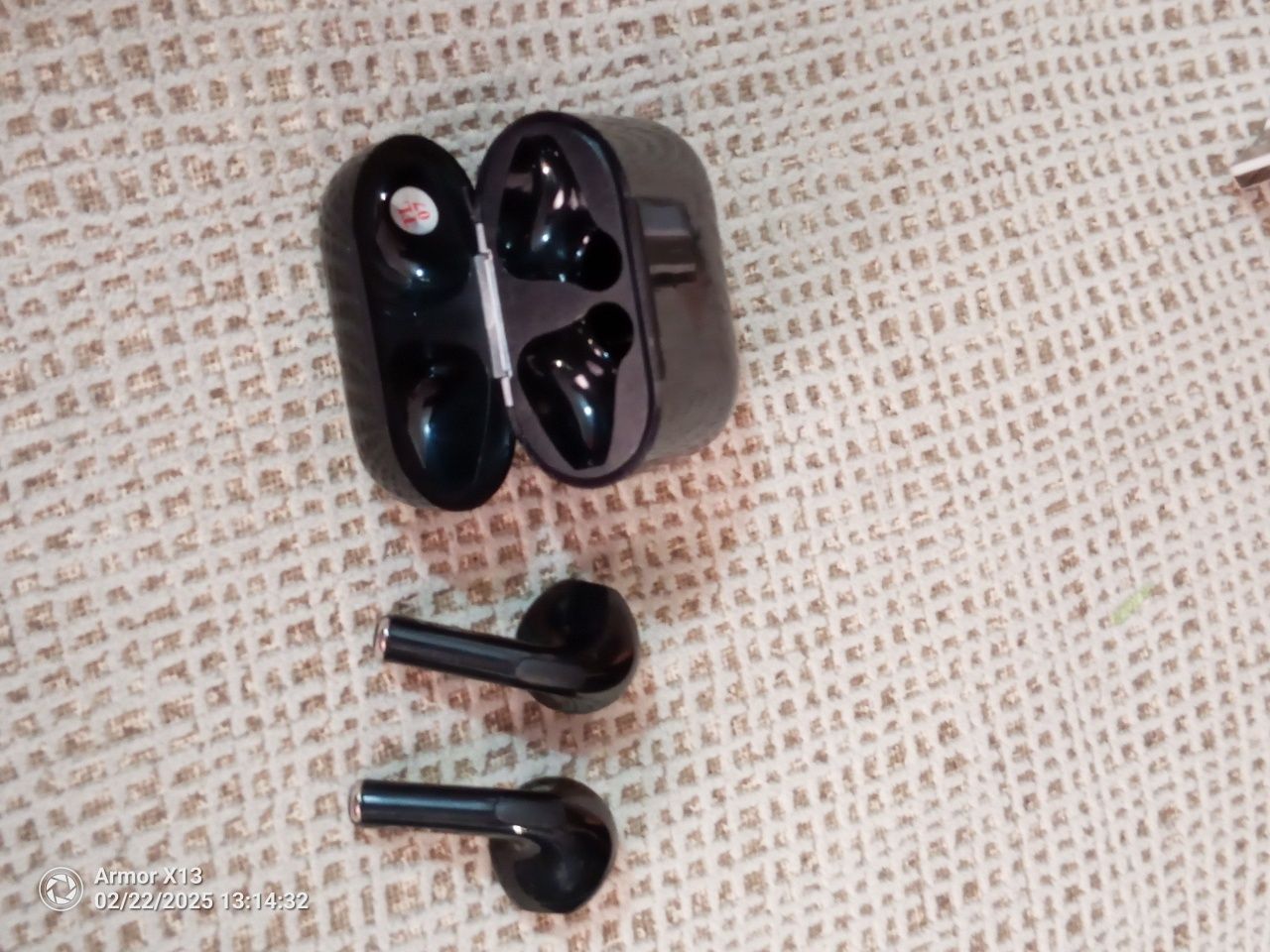Fones de ouvido pretos