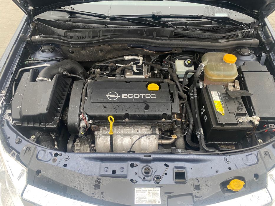 Продам Opel Astra H