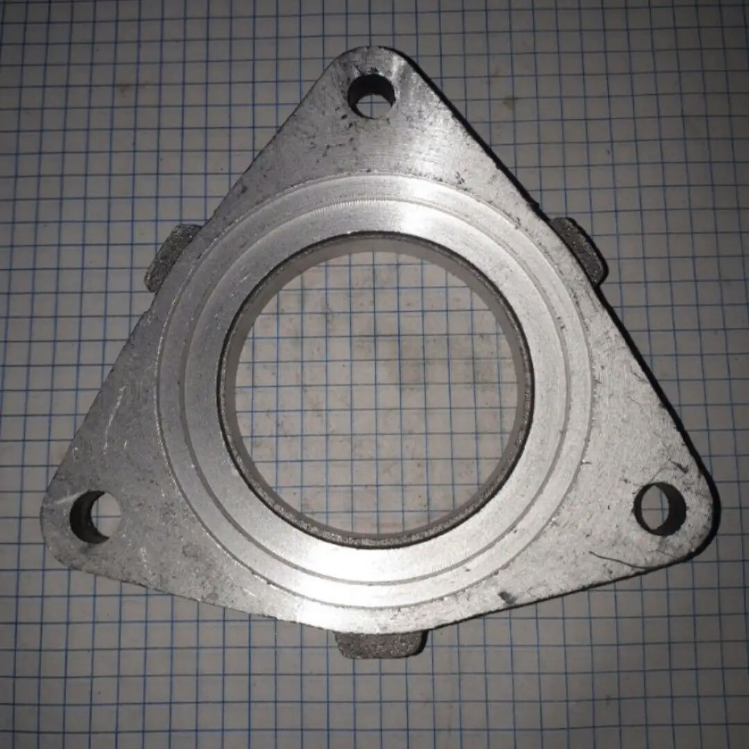 Фланец привода на ниву переднего моста кришка + сальник + прокладка