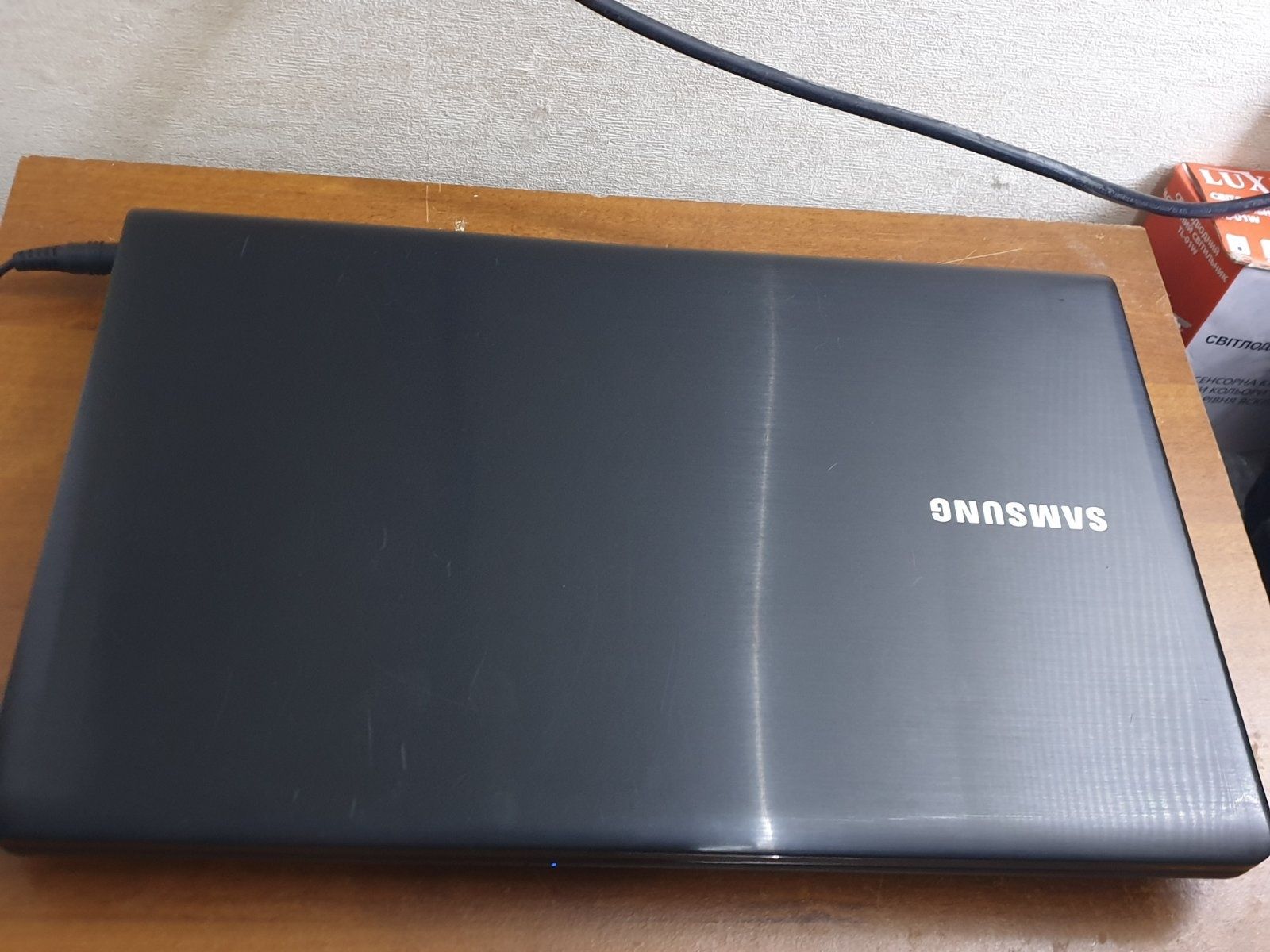750 GB 4 Озу ноутбук Самсунг Виндовс 8 зарядка Samsung