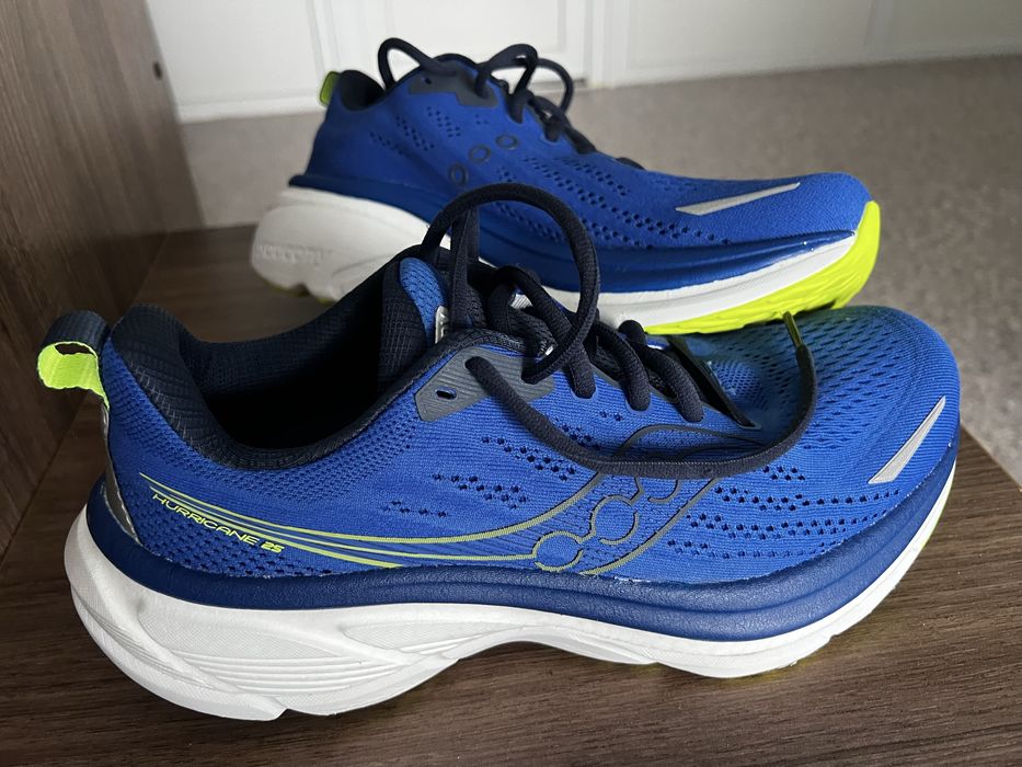 Кросівки Saucony Hurricane 25 преміум комфорт та максимальна підтримка