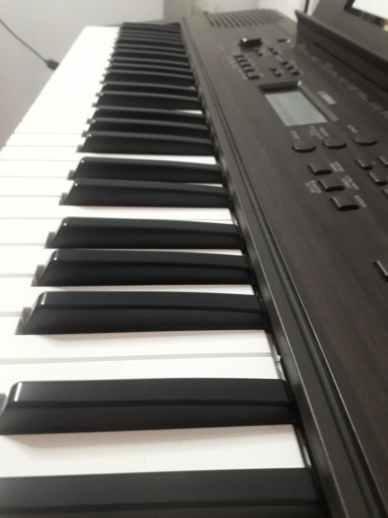 Keyboard Yamaha 2022- gwarancja, bogaty zestaw
