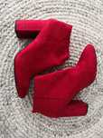 Czerwone botki Pull & Bear r 40/41