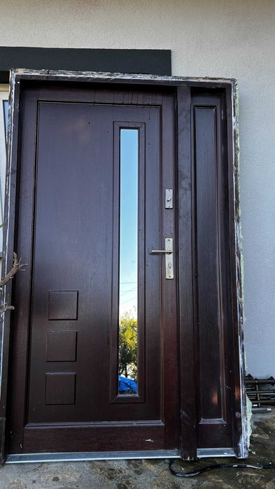 Drzwi Wejsciowe Drewniane Uzywane 210 cm  Wysokosc - 130 cm Szerokosc