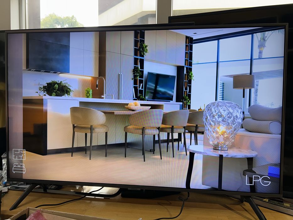 Телевізор 43” 4K Samsung UE43TU7100UXUA, Smart TV.