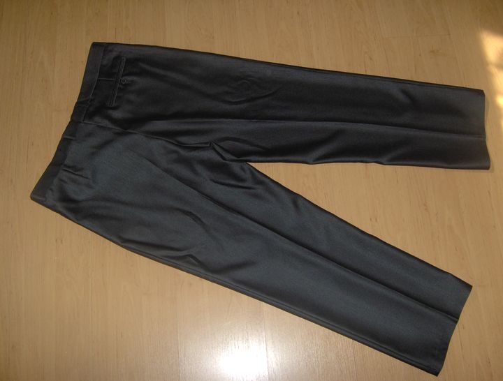 Doris Simon garnitur 3 cz. jak nowy r. 52