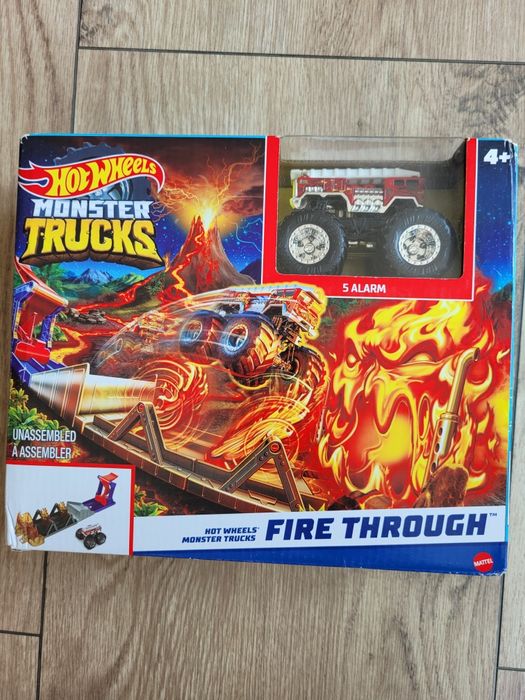 HotWheels Hot Wheels monster trucks  ogniste starcie