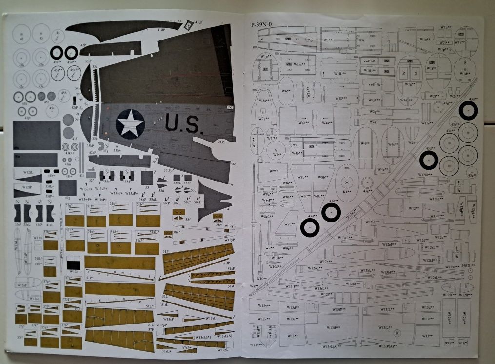 Model kartonowy do sklejania P-39D/N Airacobra - dwa kompletne modele