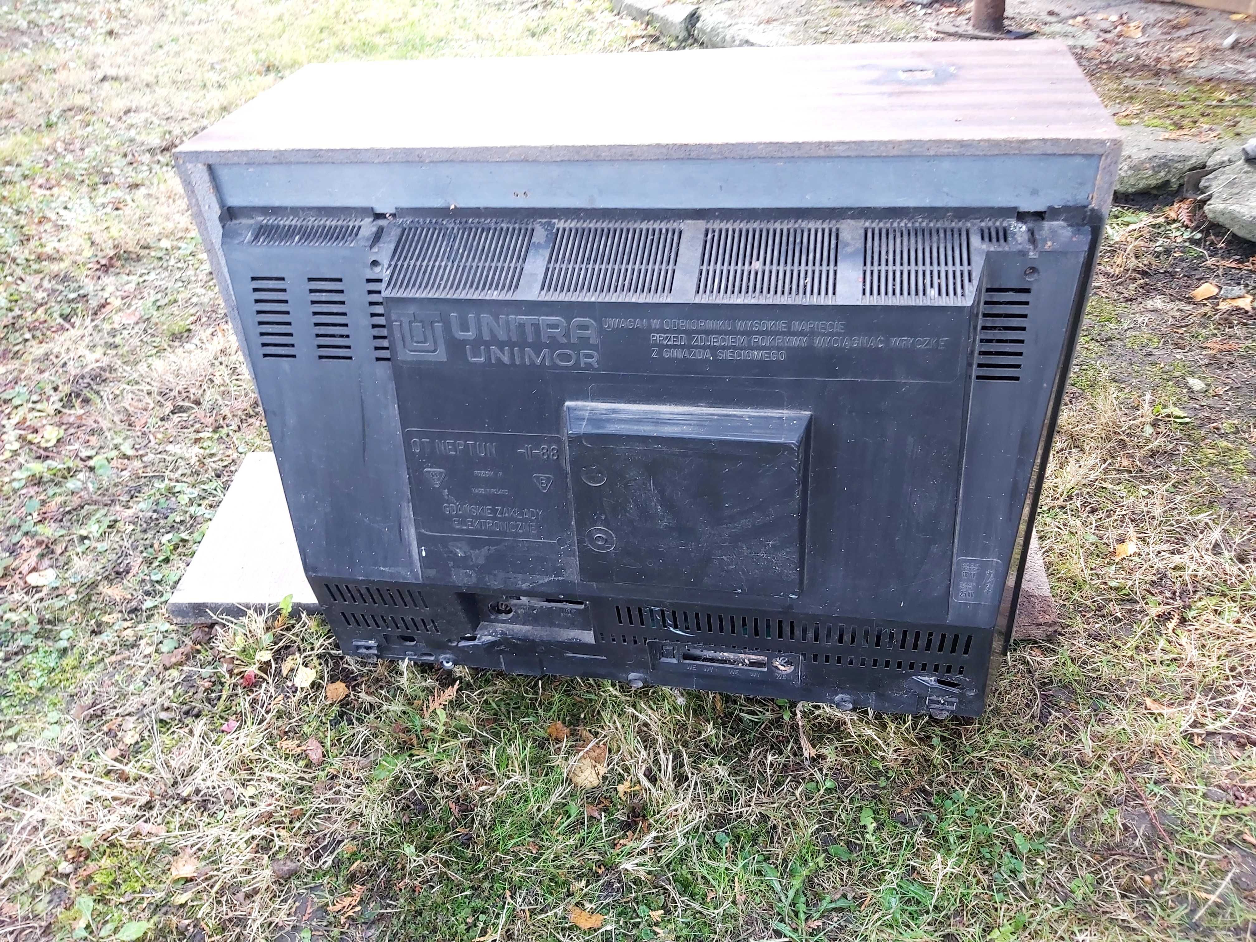 telewizor czarnobiały PRL - Unimor NEPTUN 671 Unitra ODBIÓR BOCHNIA