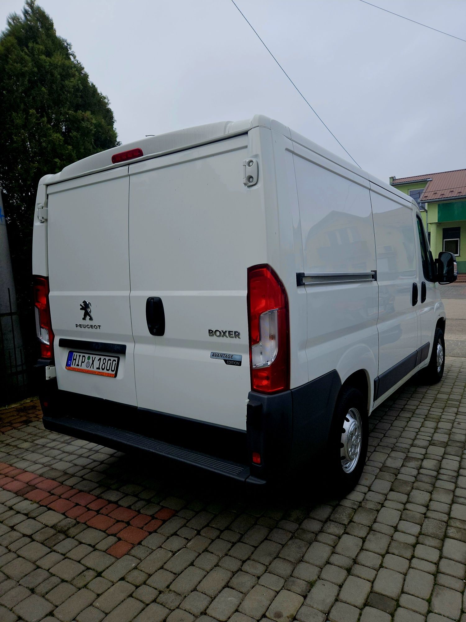 Peugeot Boxer 2.0 Diesel. 3 osoby Polecam!