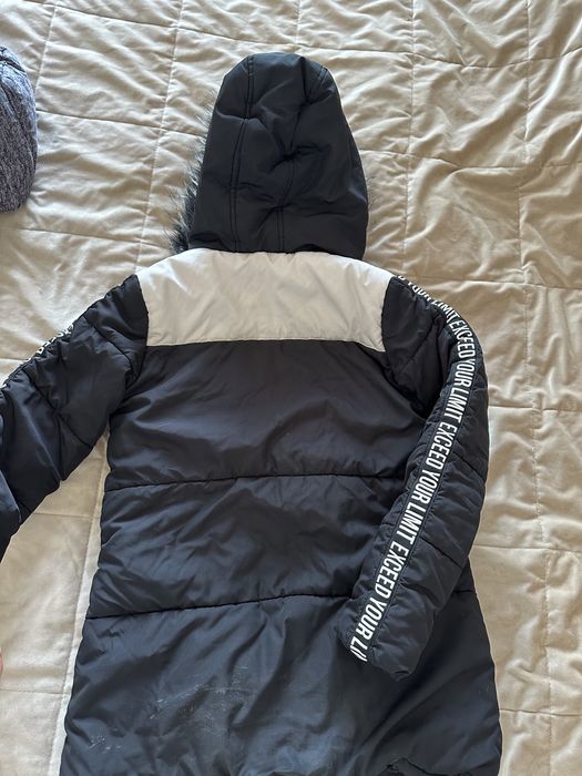 Пуховик пальто для девочки 10-11 лет. 140-146