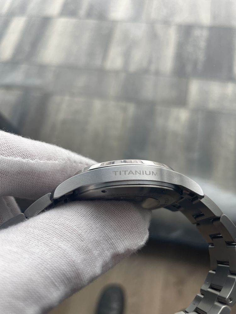 Męski zegarek Hamilton Khaki Field Titanium Referencja H705250 automat