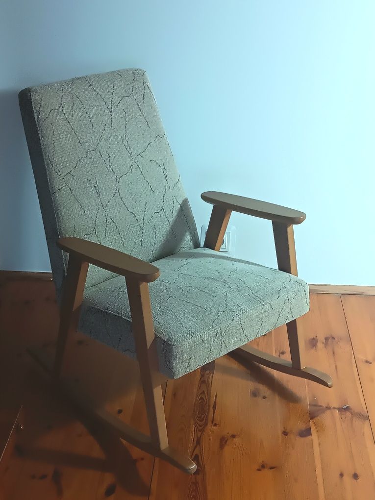 Fotel bujany ala Chierowski PRL z Agata Meble